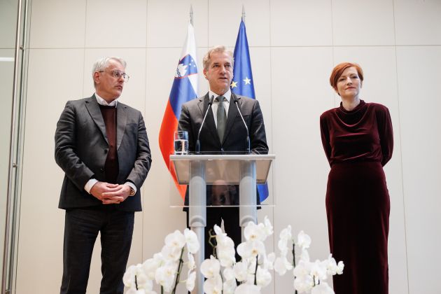 han golob vrecko.jpg