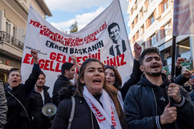 turcija protest imamoglu.jpg