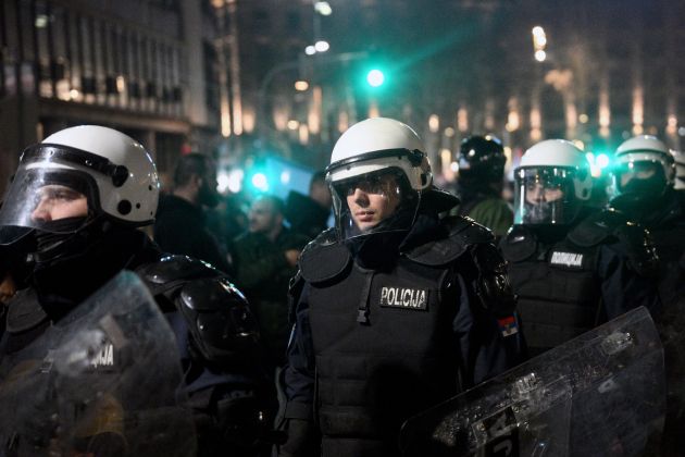 srbija policija beograd protest.jpg