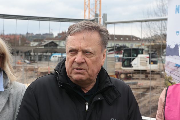 zoran jankovic gradbisce zelezniska postaja rb.jpg