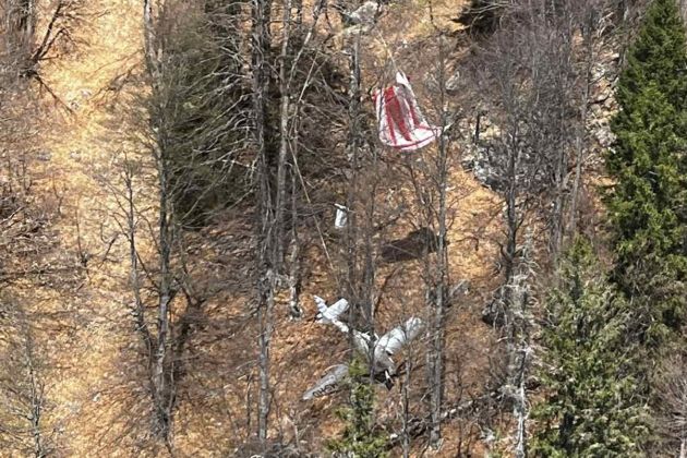 zasilni pristanek letala letalo