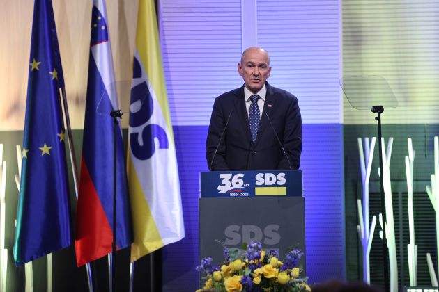 janez jansa 36 let sds pl.jpg