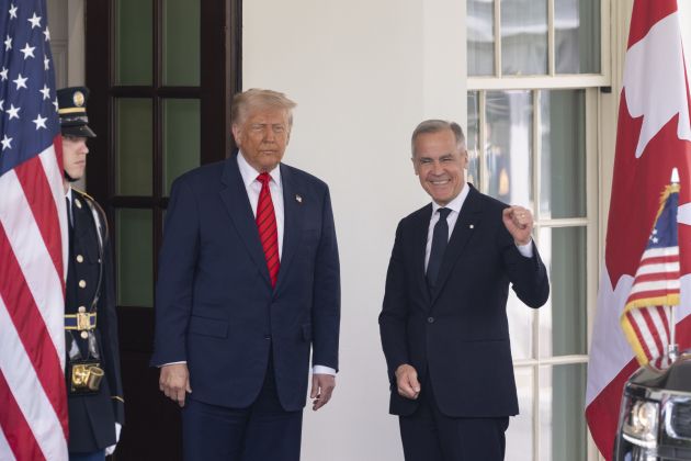 UV trump carney profimedia-0995759513.jpg