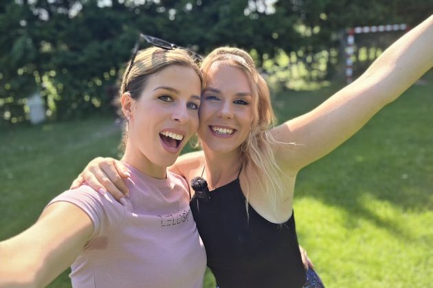 Kljub vzponu na Šmohor veselo razposajeni.