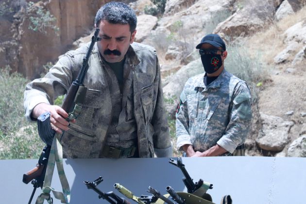 pkk orozje kurdi.jpg