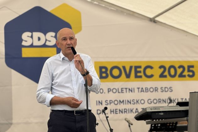 janez jansa bovec sds.jpg