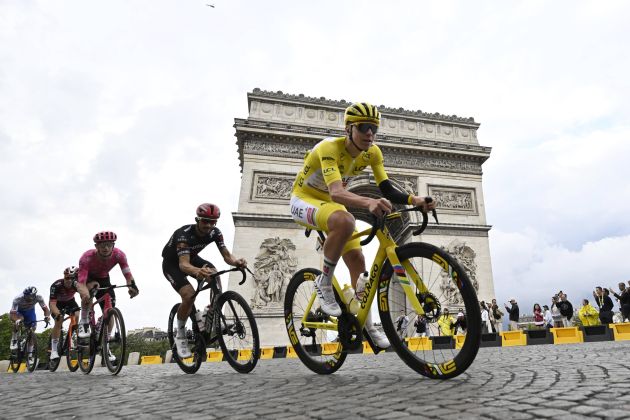 tadej pogacar tour.jpg