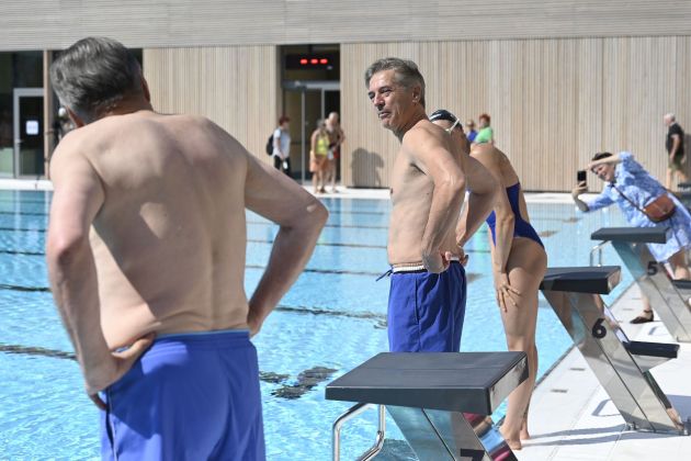 robert golob zoran jankovic neza klancar bazen.jpg