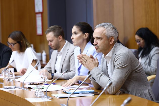 eva irgl janez cigler kralj.jpg