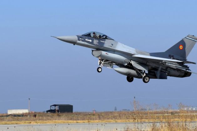 f-16 romunija.JPG