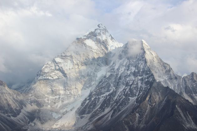 mount everest.jpg