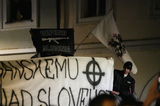 defend slovenia novo mesto.jpg