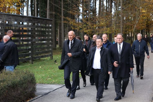 pogreb ales sutar.jpg