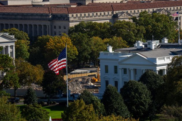 bela hisa vzhodno krilo rusenje profimedia-1047716615.jpg