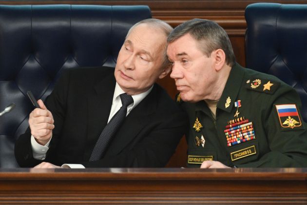 putin gerasimov.jpg