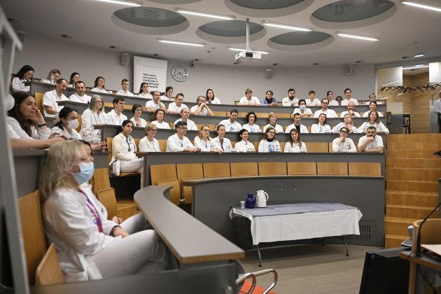 zdravniki onkoloski institut stavka.jpg