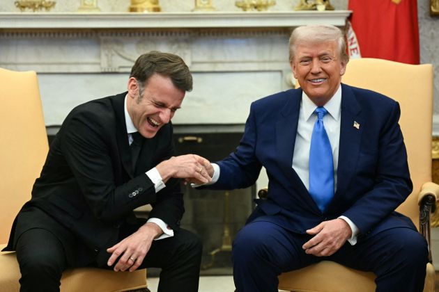 macron trump.jpg