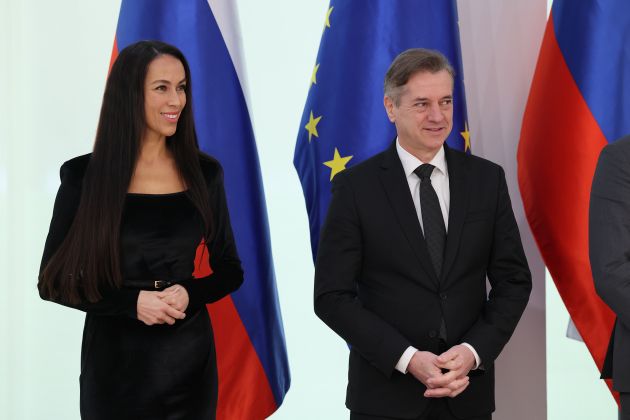 PERISKOP golob tina gaber Primoz Lavre.jpg