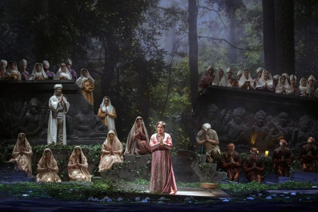 KRITIKA Lakme, febuar2026, SNG Maribor -o.jpg