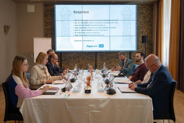 odpadki, reciklaza, krozno-gospodarstvo, ponovna-uporaba, predelava-odpadkov