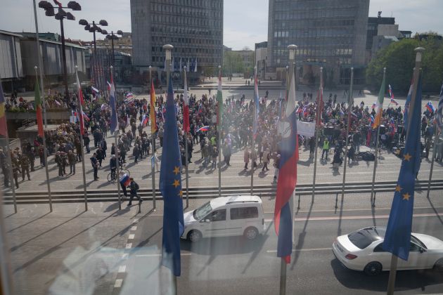 protest dz sds.jpg