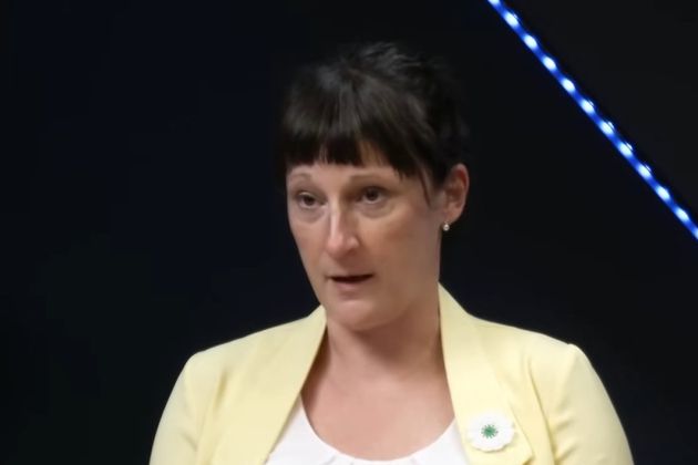 anja intihar ytz.jpg