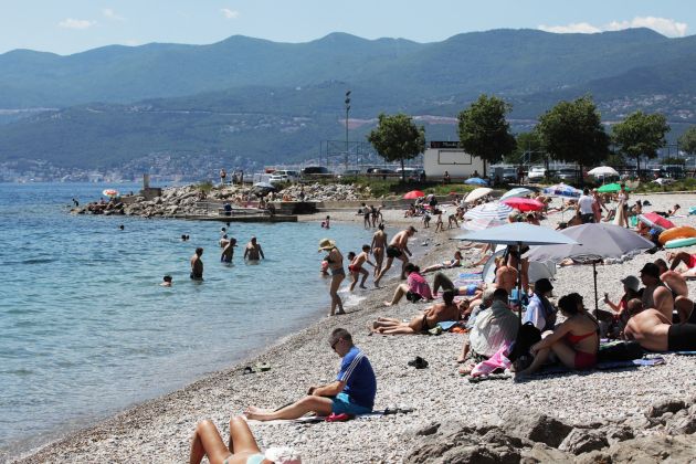 morje plaža.jpg