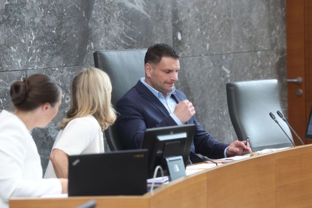 zoran stevanovic.jpg