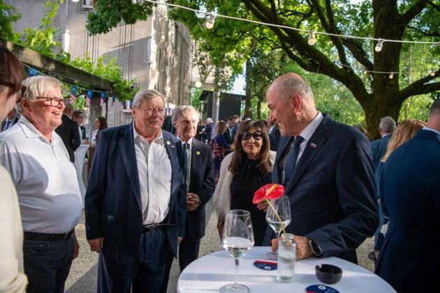 jansa knavs zorc pleskovic.jpg