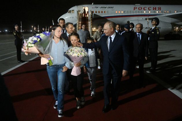 UV putin vohuna druzina profimedia.jpg