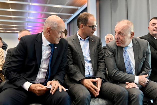jansa logar sircelj Saso Radej.jpg