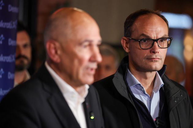 anze logar janez jansa