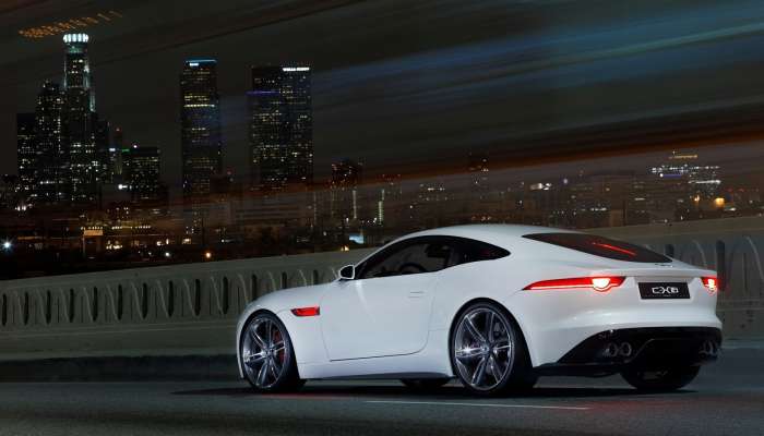 jaguar-f-type_coupe-rear