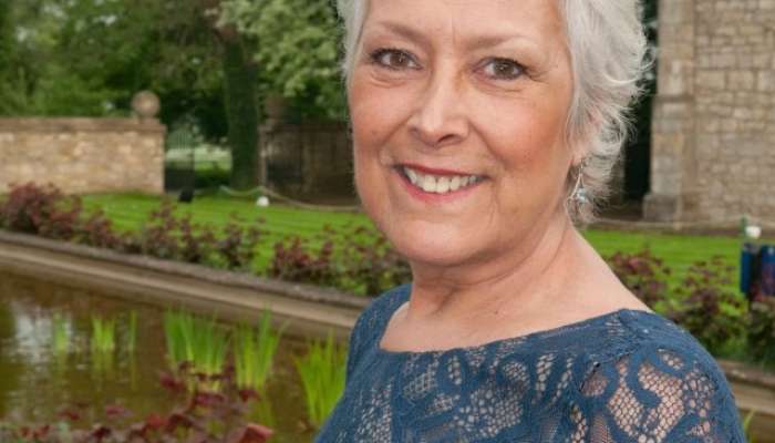 Lynda Bellingham