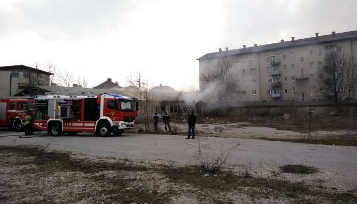 Požar, Ljubljana, Rožičeva in Kavčičeva 7