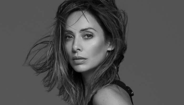 Natalie Imbruglia approved press image