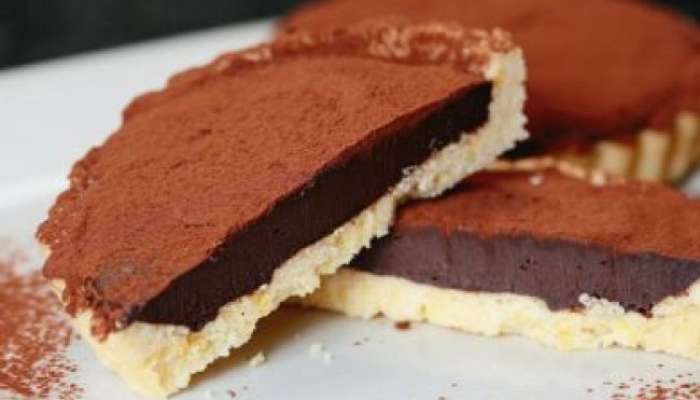 »Odprta« čokoladna torta