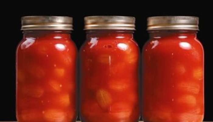 Vložena paradižnikova omaka