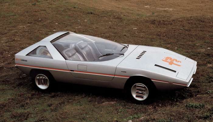 Alfa-romeo-caimano-3