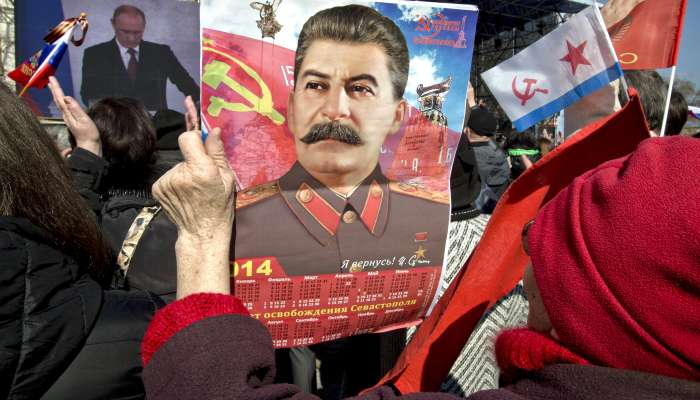 putin-and-stalin