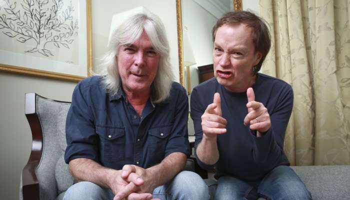 Cliff Williams, Angus Young