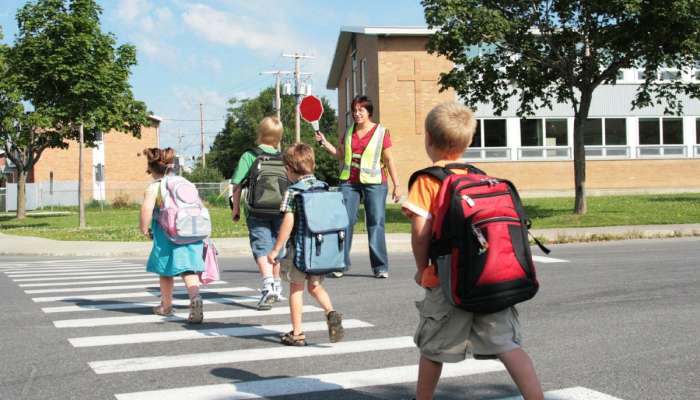 walking_to_school