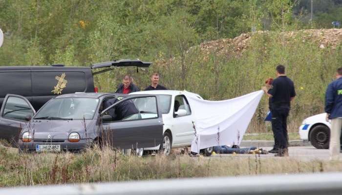 Tako so policisti zakrivali prizorišče grozljivega dogodka pred radovedneži