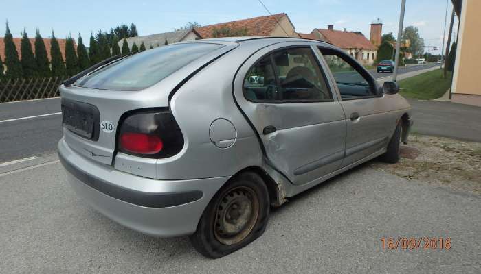 renault megane, zaseg