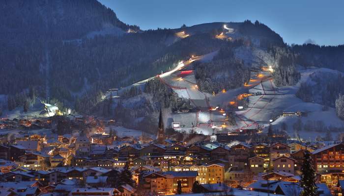 Streif bei Nacht@KSC HKR