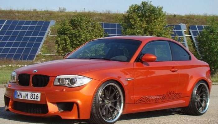 Strupeni BMW 1M  