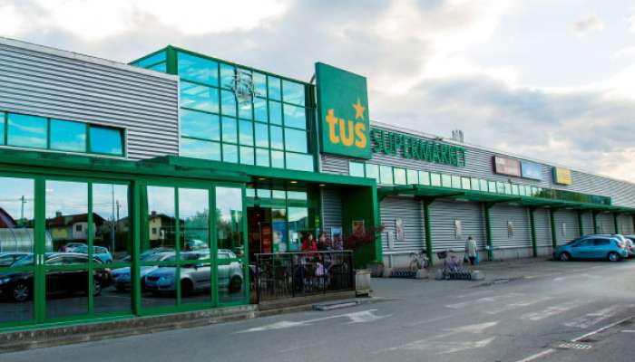 Tus supermarket