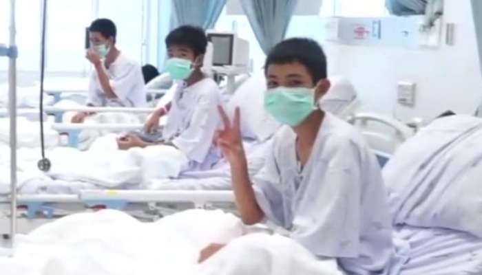 tajski decki v bolnici