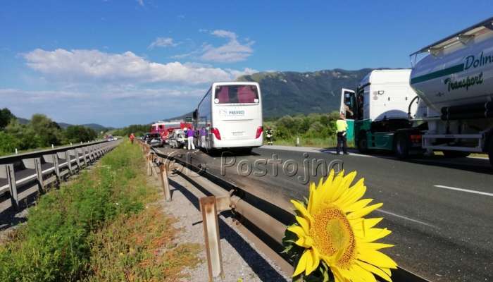 primorska avtocesta, prometna nesreča, Razdrto,  26. 7. 2018