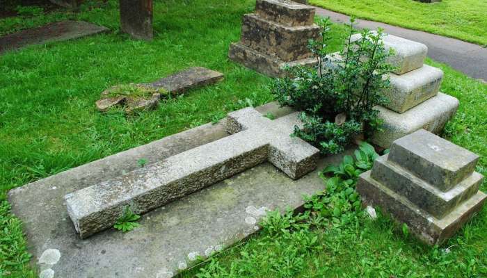 pokopališče, nagrobni kamen